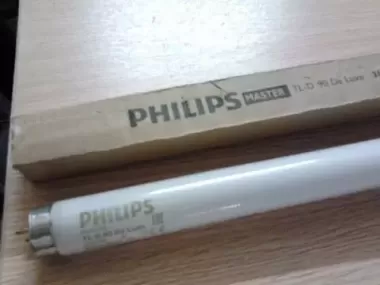 Bóng Đèn TL84 PHILIPS 18W-840