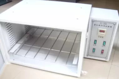 JK-6015-UB Tủ thử nghiệm biến vàng